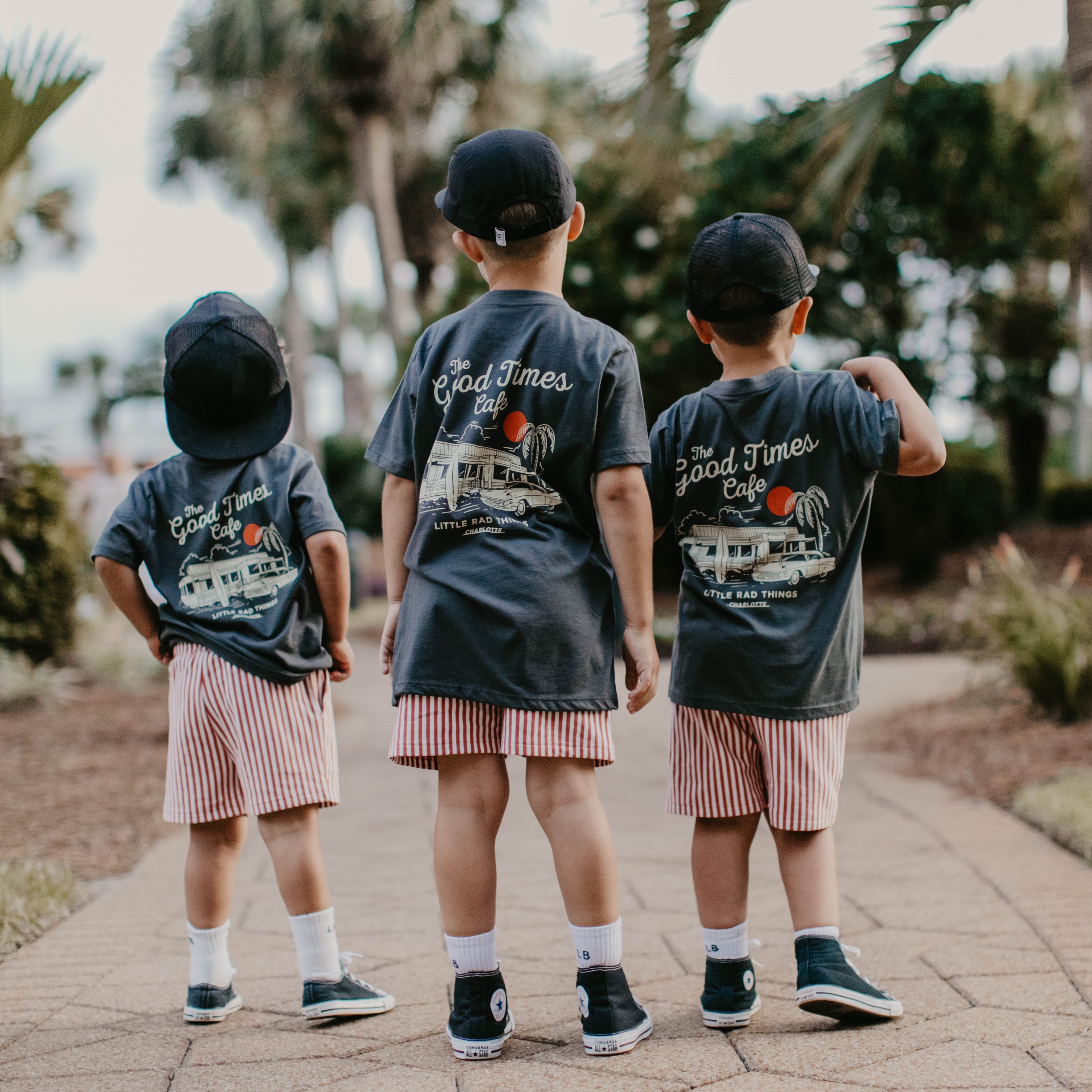 THE GOOD TIMES CAFE TEE - COAL