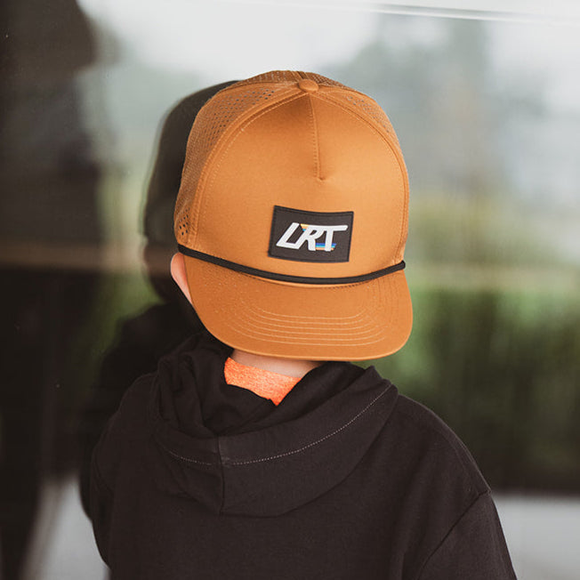 WATERPROOF AGE SNAPBACK - CHESTNUT