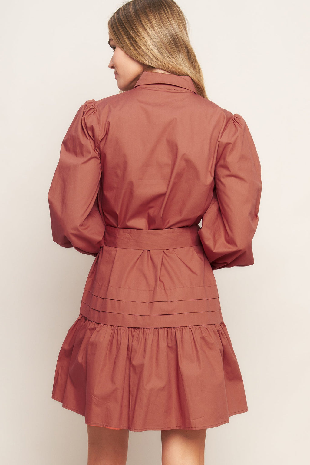 AESTHETIC POSE WOVEN MINI DRESS