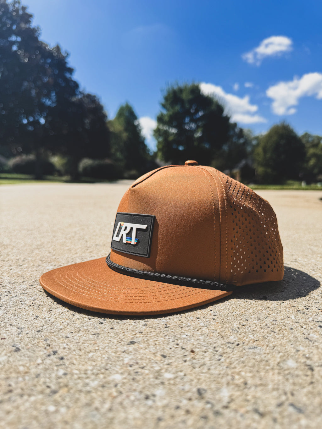 WATERPROOF AGE SNAPBACK - CHESTNUT