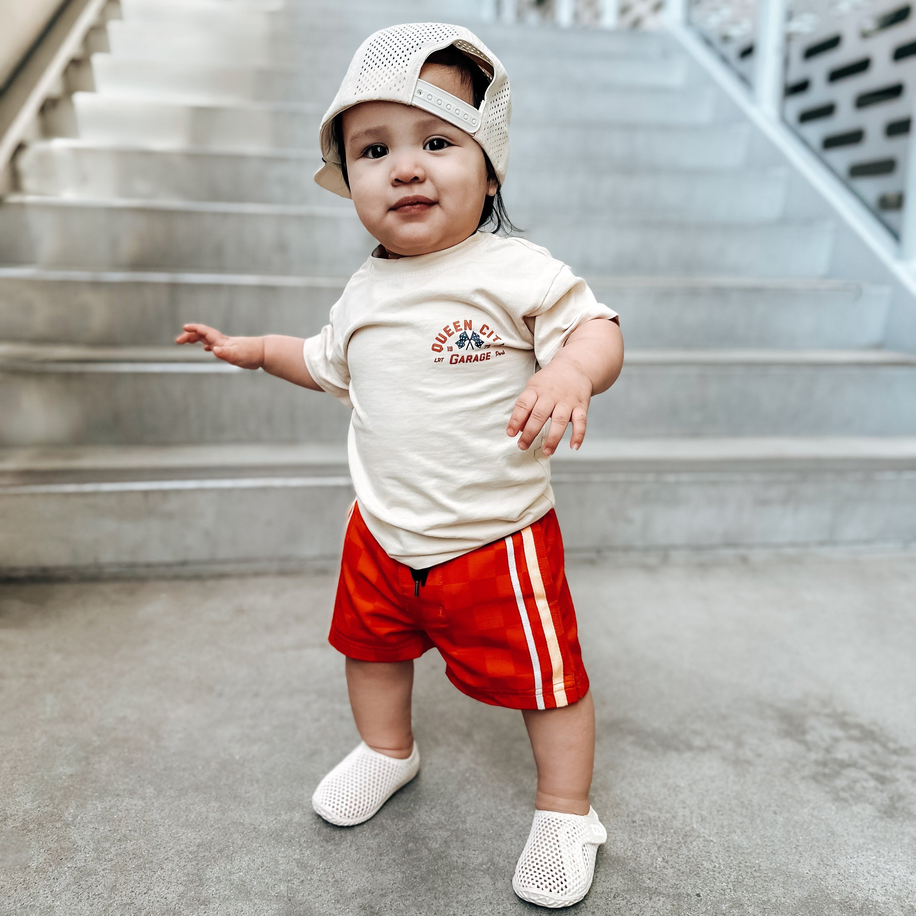 RETRO-WAVE HYBRID BOARD SHORT - RED/ORANGE