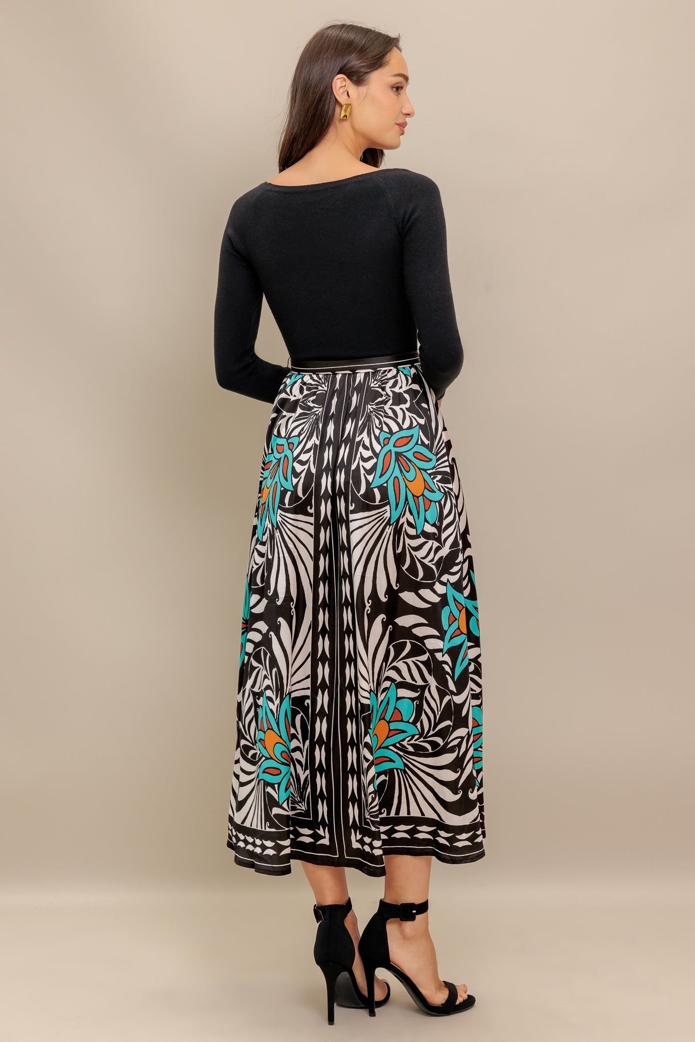 SUNBURST GARDEN BLACK MIDI DRESS