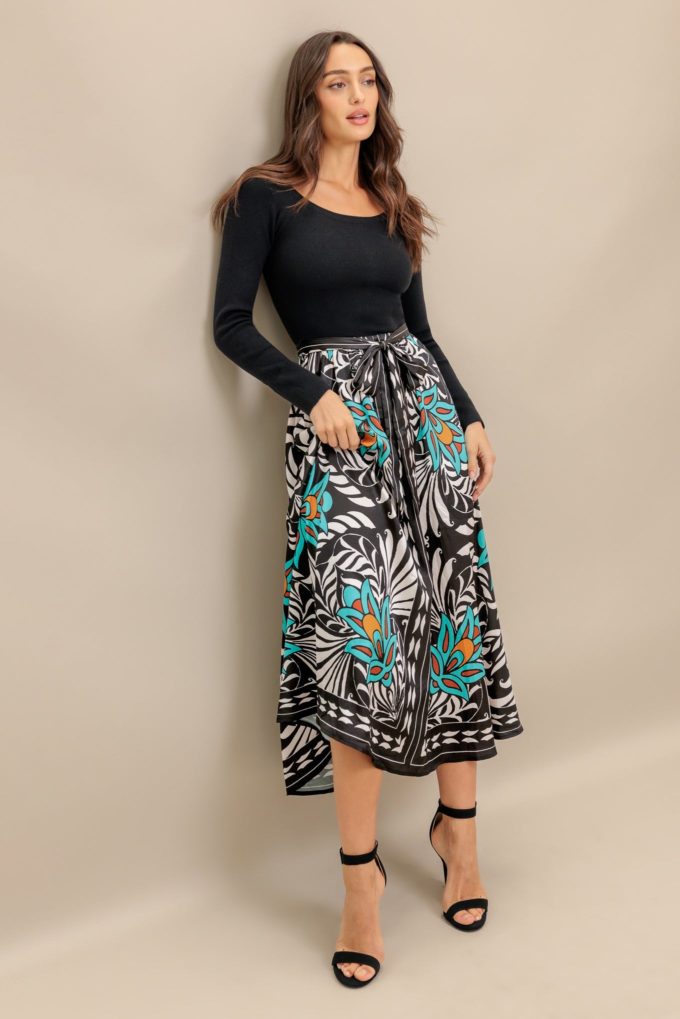 SUNBURST GARDEN BLACK MIDI DRESS