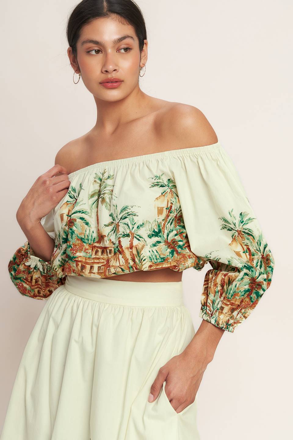 ISLAND TIME ONLY WOVEN CROP TOP