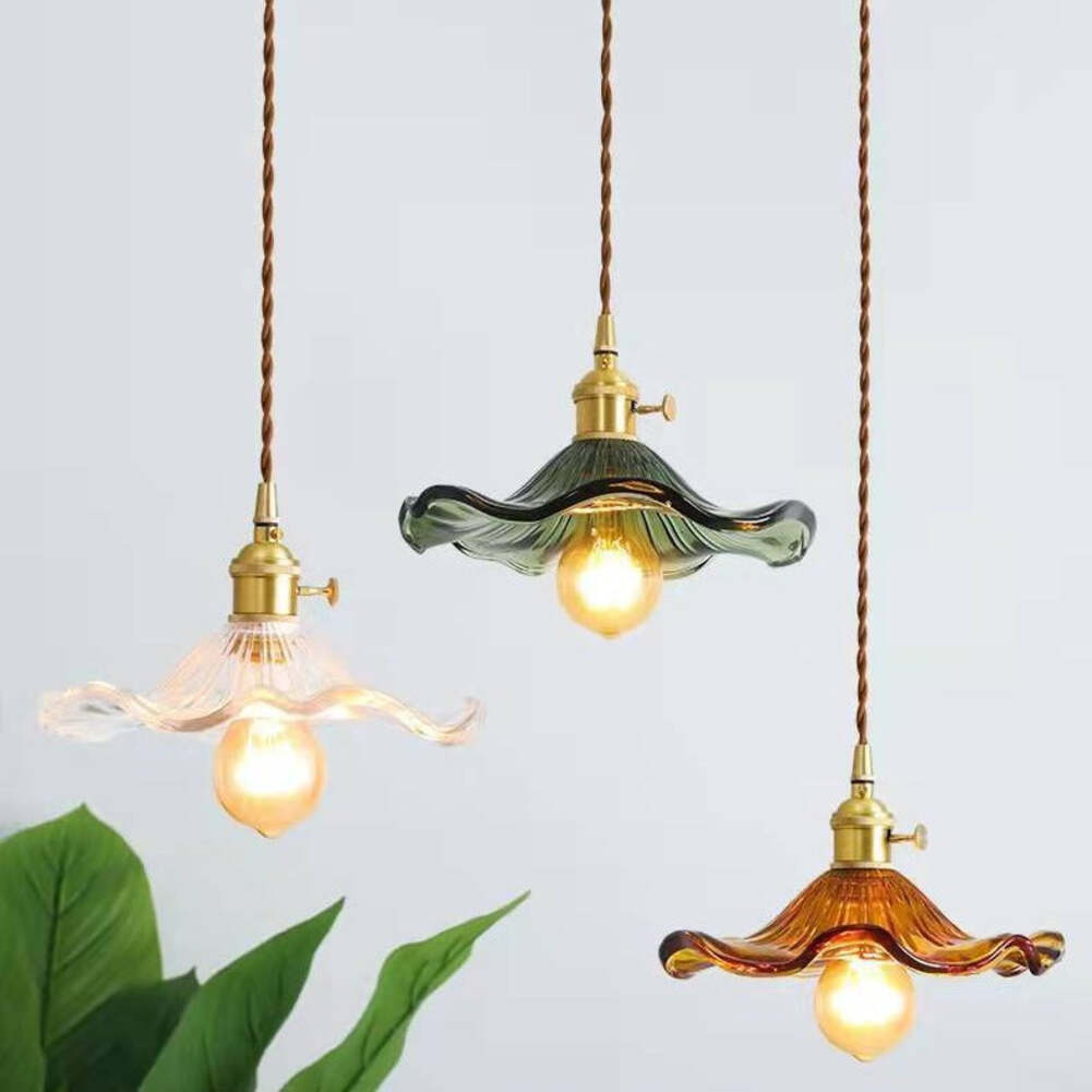 Retro Flower Glass Pendant Light | 3CARATS