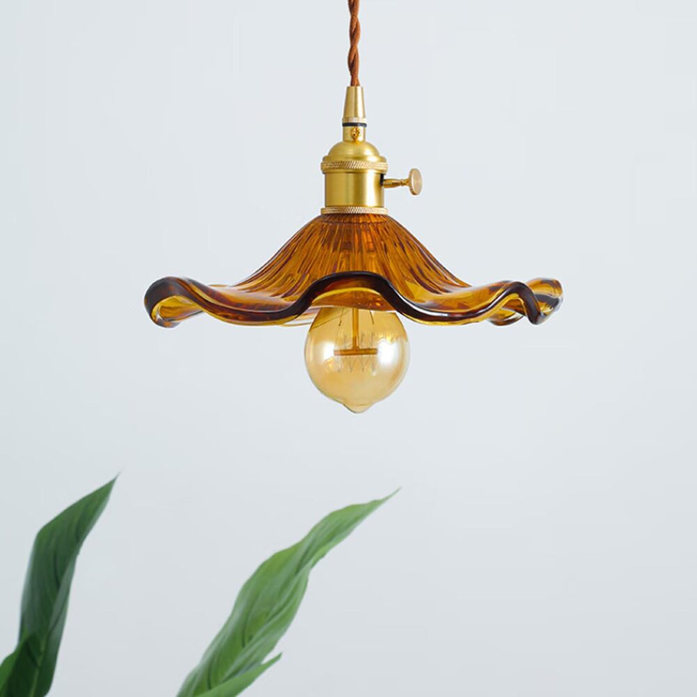 Retro Flower Glass Pendant Light | 3CARATS