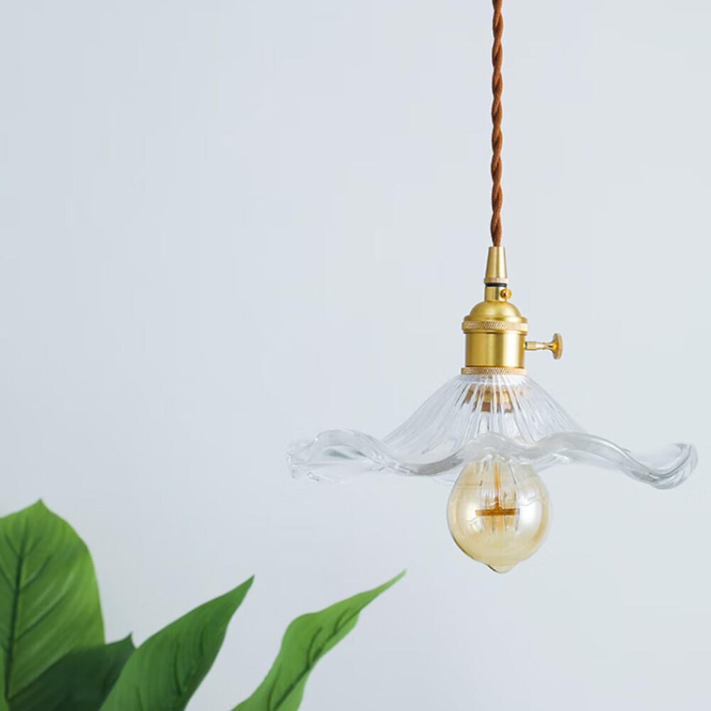 Retro Flower Glass Pendant Light | 3CARATS