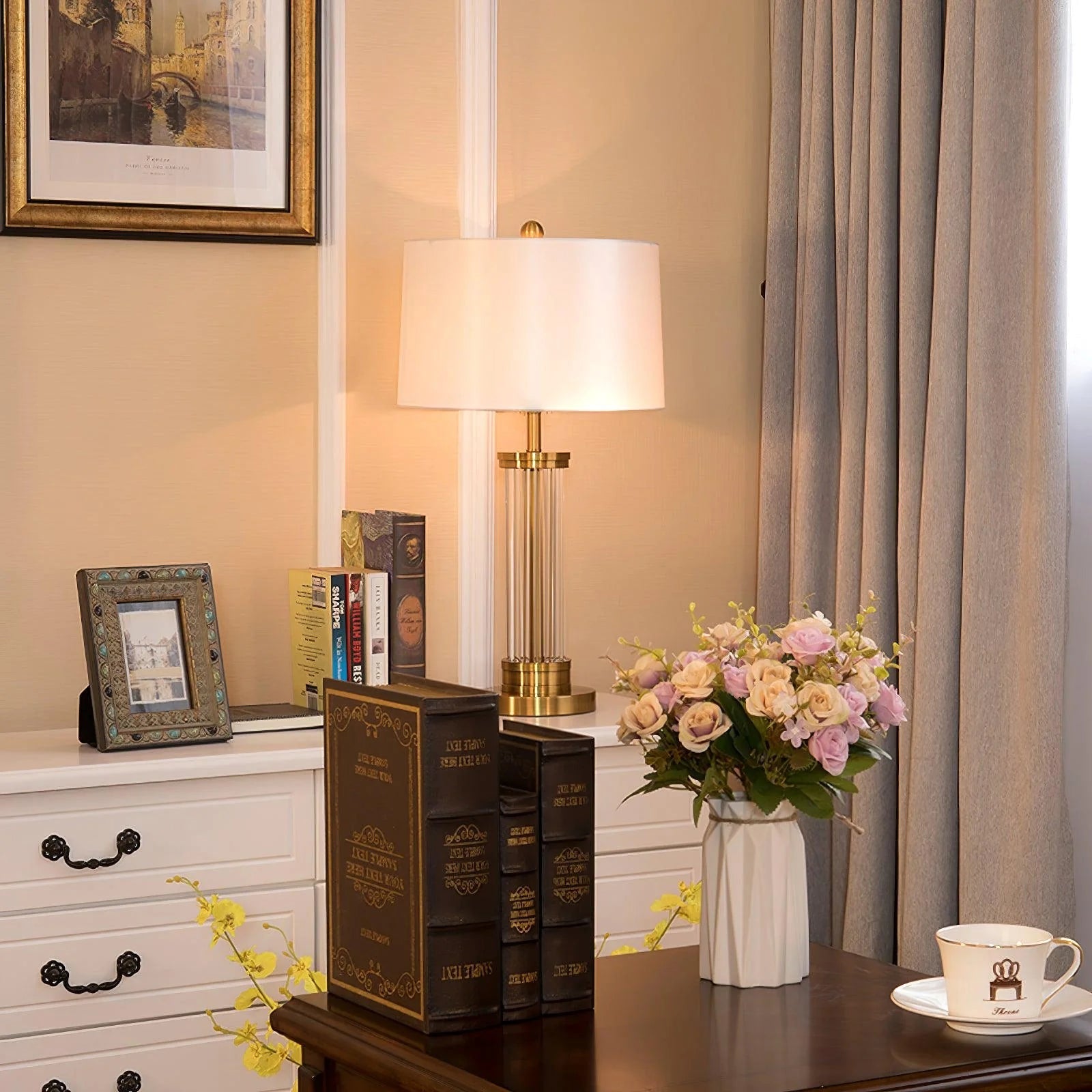 Round Metal Glass Table Lamp