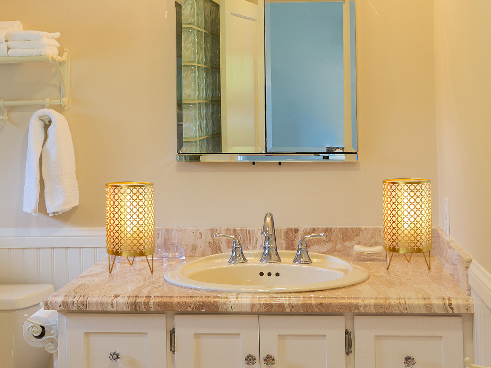 Set of 2 Battery Operated Lamp 9'' (Gold)