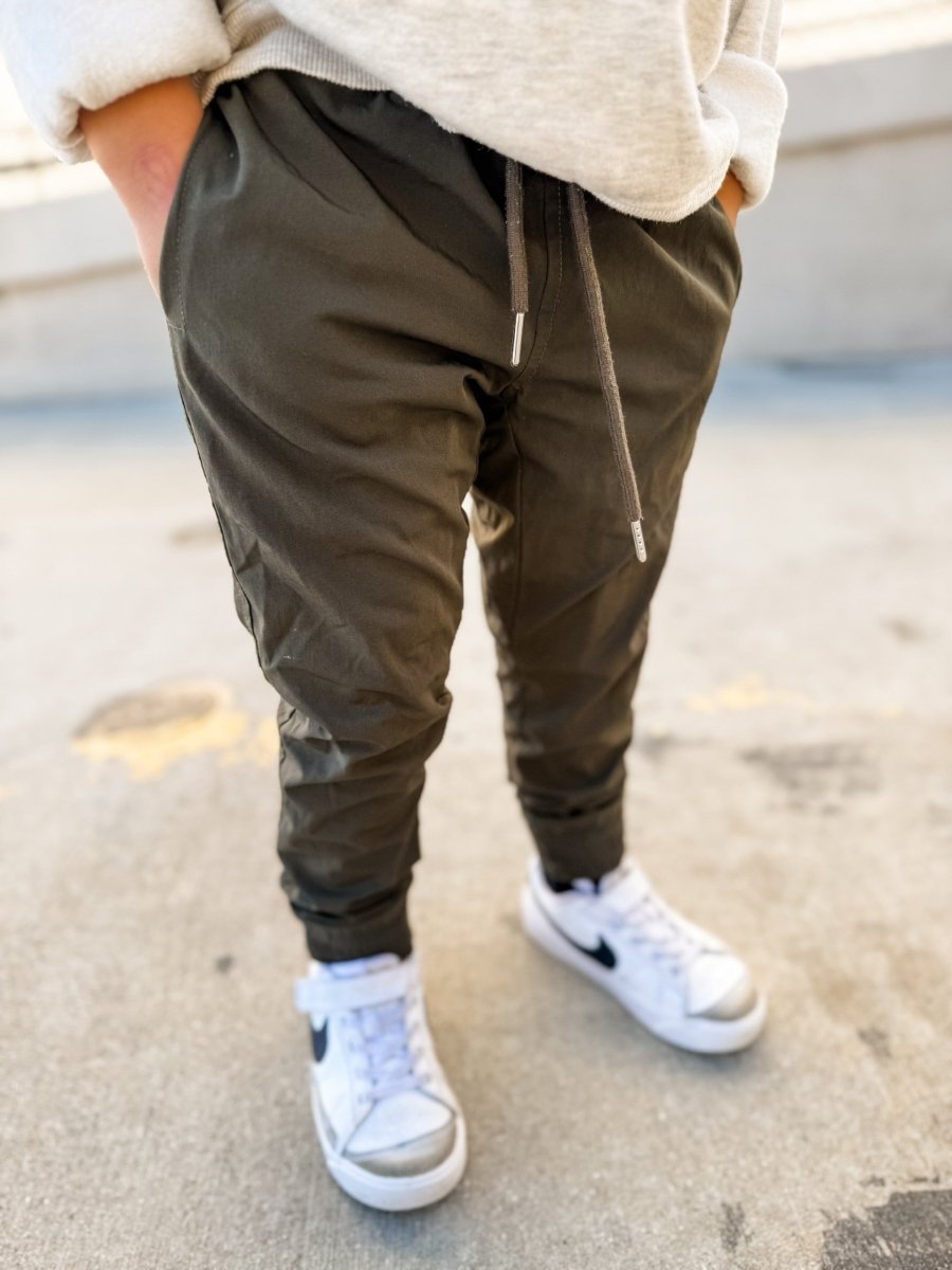(PRE-ORDER) VETERAN SLIM FIT JOGGER - ARMY